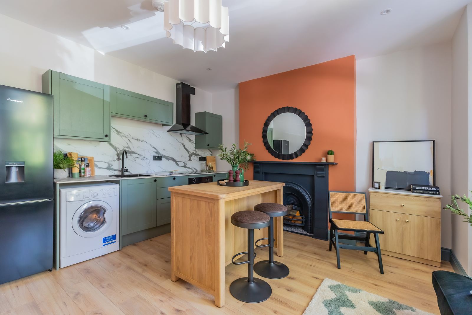 An open plan kitchen and living space in Roath